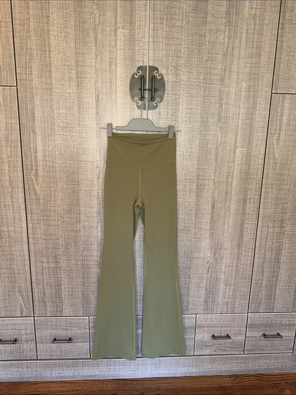 Lululemon Groove Super-High-Rise Flared Pant Nulu